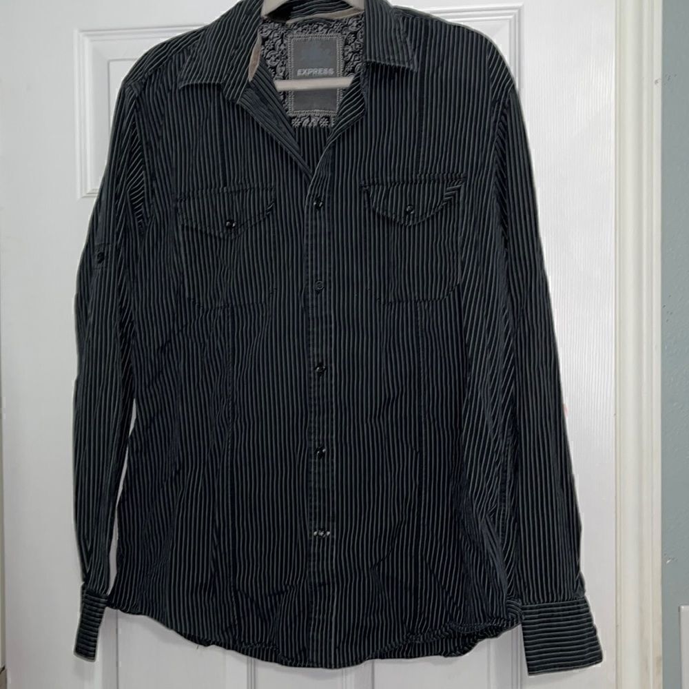 Express - Button Up - Striped Shirt - L